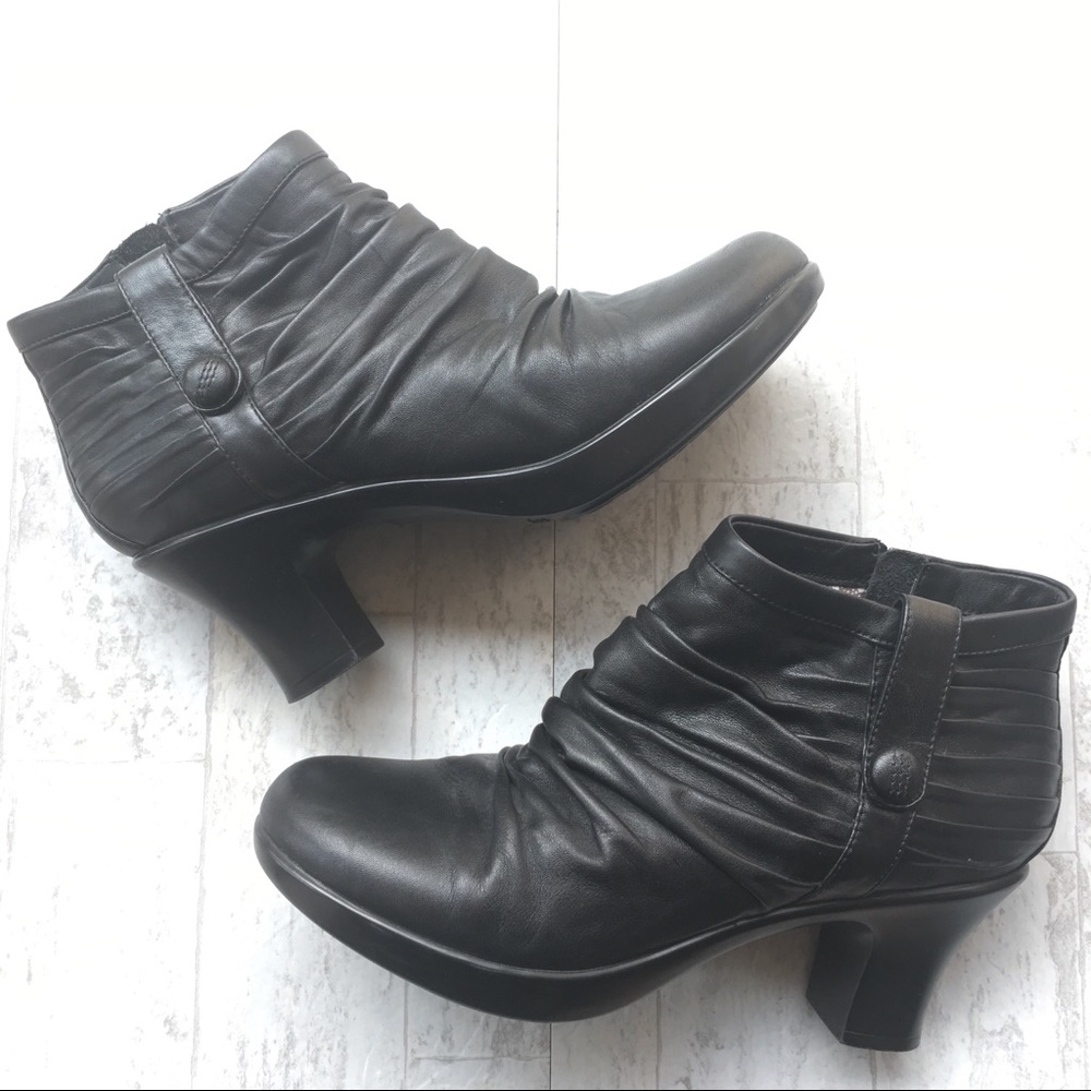 DANSKO Buffy Black Leather Ankle Boot Bootie 38